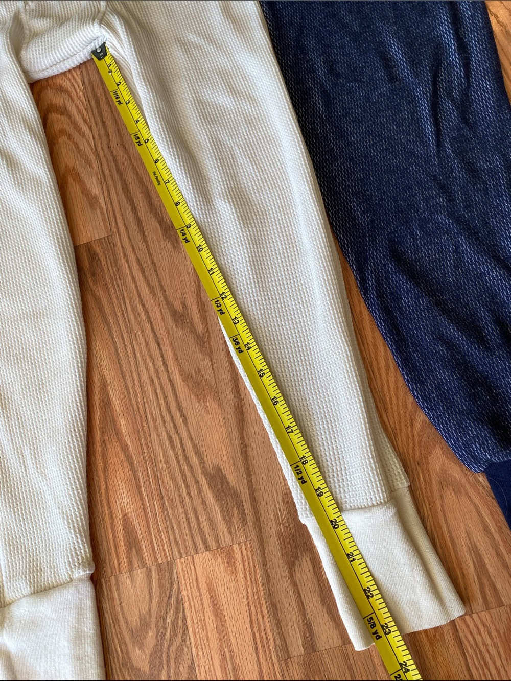 Men’s Indera Thermal Longjohns - Medium White and Navy Base Layer - Picture 9 of 10